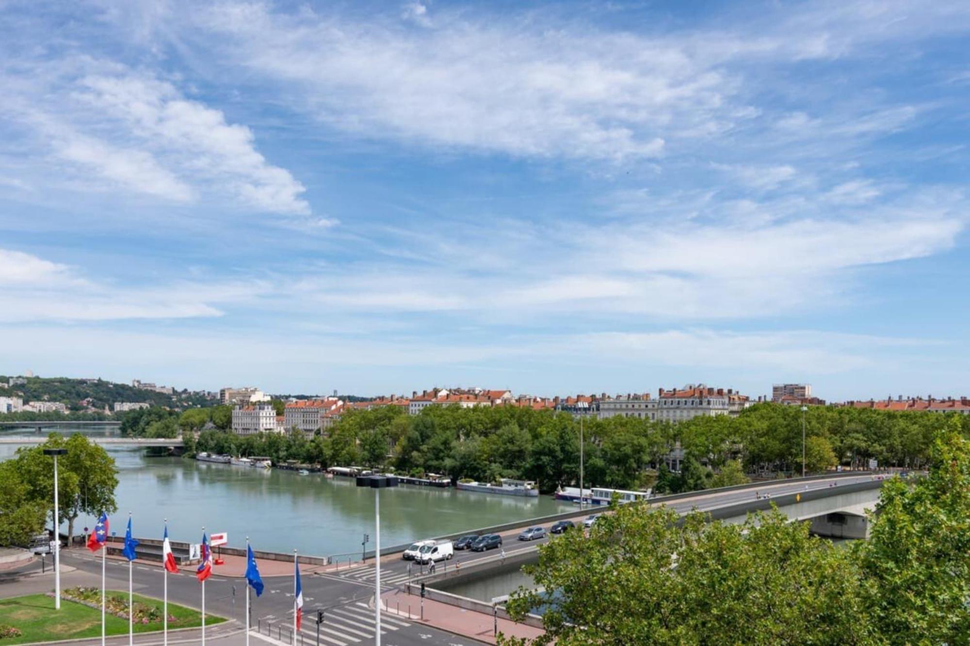 Le Central Rhone 2 - Vue Grandiose - Лион Екстериор снимка